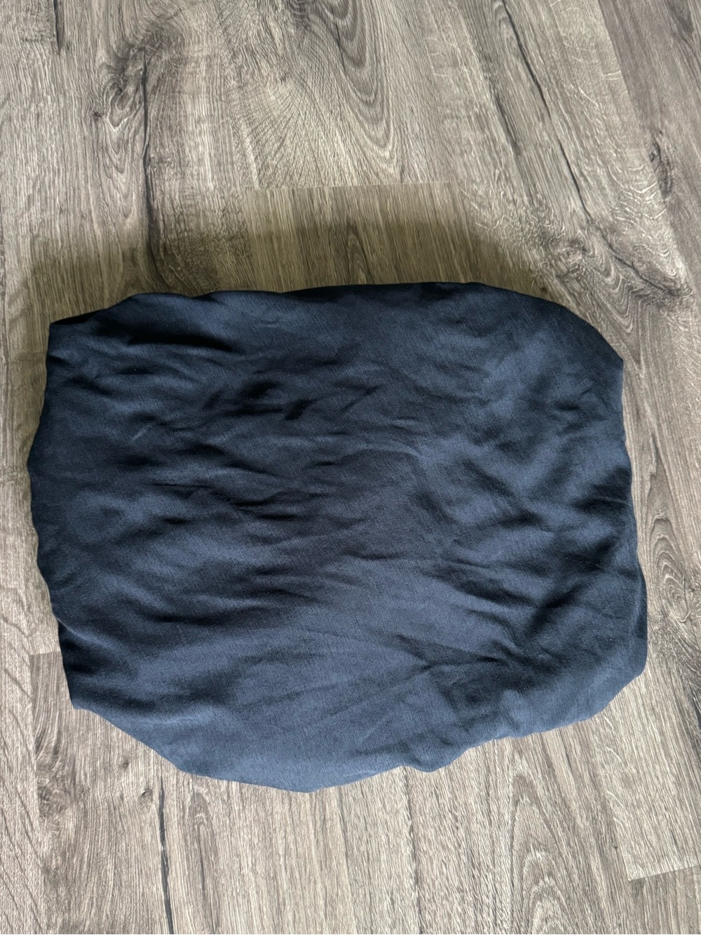 Black Bamboo Fitted Sheet Set in a Queen Size. Bamboo Viscose & Polyester Blend.